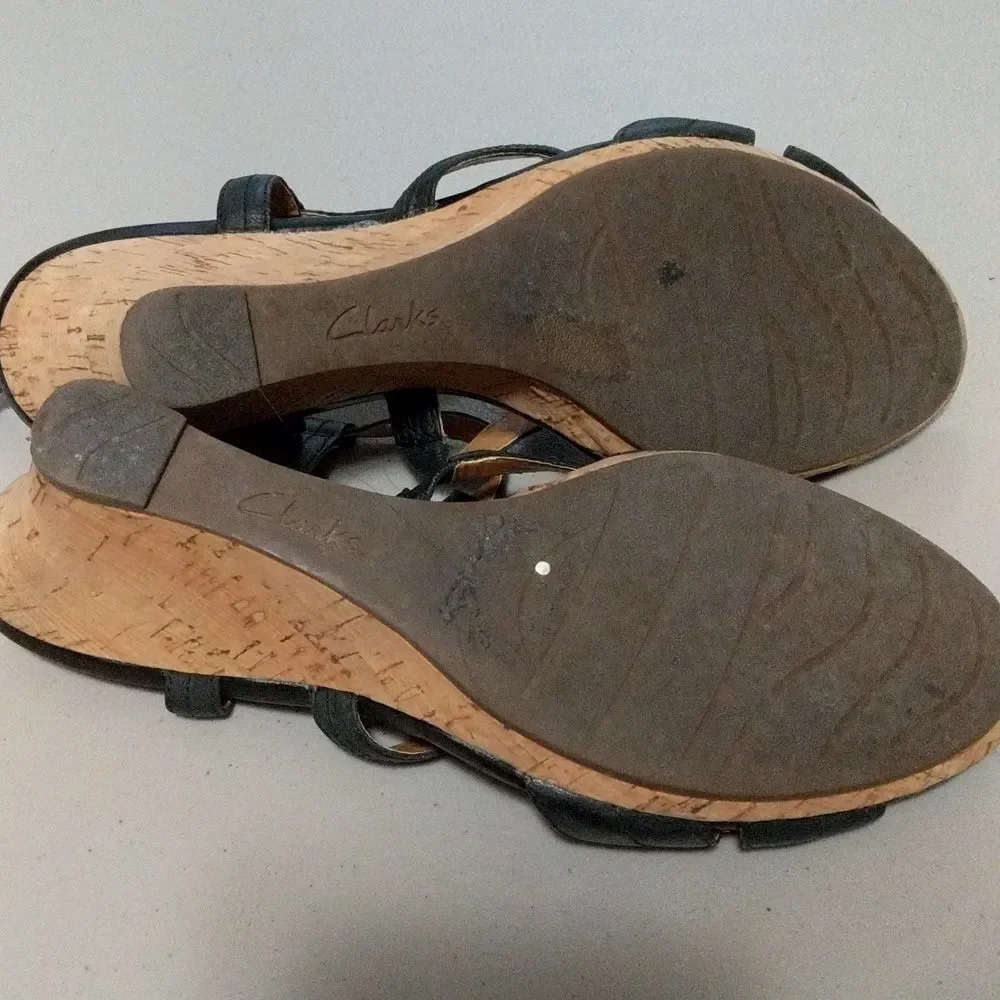 Clark's Black leather sling back cork wedge strappy beaded sandals 10M